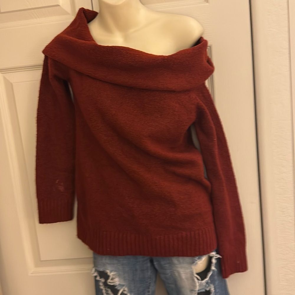 Oversized Neck Sweater!!